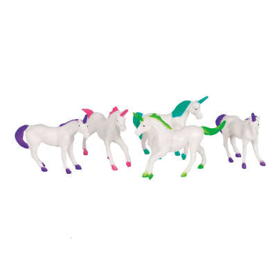 Plastic Unicorn Figurine Favors 8ct